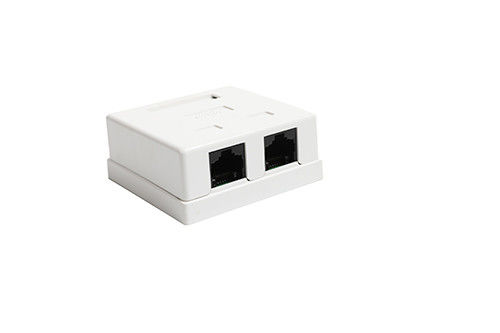 表面の台紙箱のデュアル ポート イーサネットまたは電話港YH7014を持つRJ45ネットワーク台形ジャック