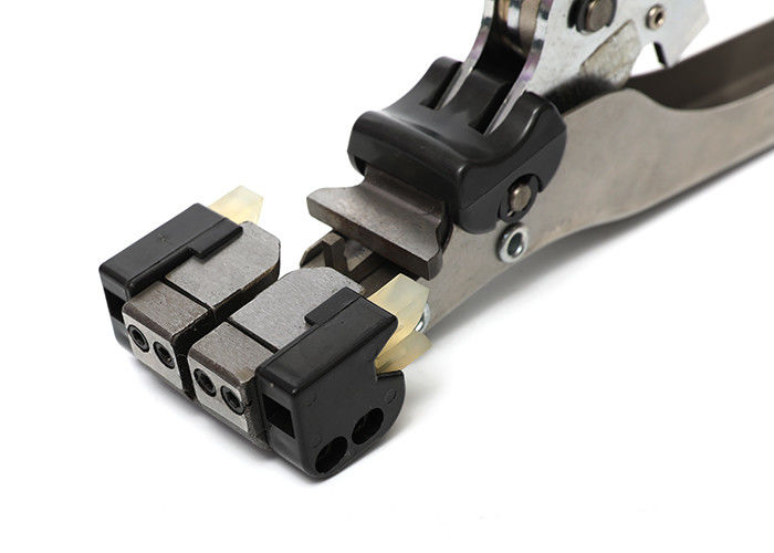 小型Picabond AMPのコネクターの圧着工具244271のVS-3工具セットYH-244271-1
