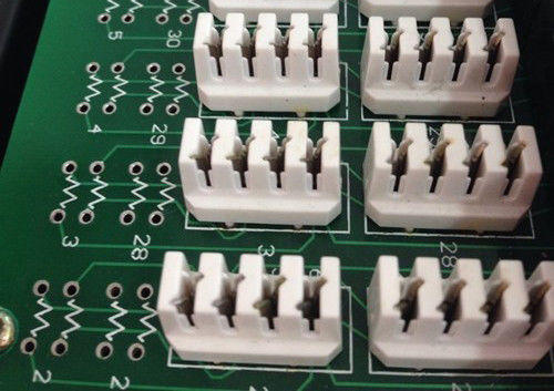 1000のMohms Cat.3データは50の港ネットワークのパッチ盤ラックマウント式TIA/EIA-568-A YH4003を表明し、